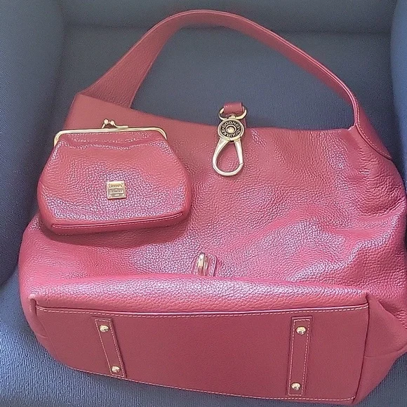 Dooney & Bourke shoulder bag and coin purse - Picture 5 of 7